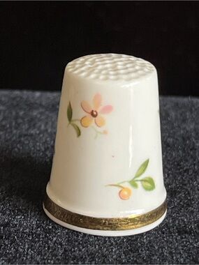 Royal Adderley Fine Bone China Thimble Delicate Floral Design Franklin Mint
